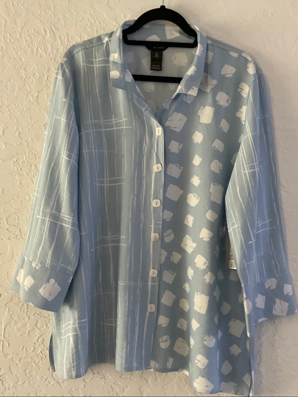 Ali Miles Light Blue Patterned Casual Button-Down Shirt